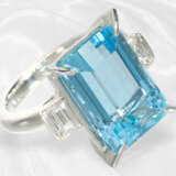 Ring: Aquamarinring der Spitzenklasse, "Santa Maria Blau" 8,95ct, Platin - photo 4