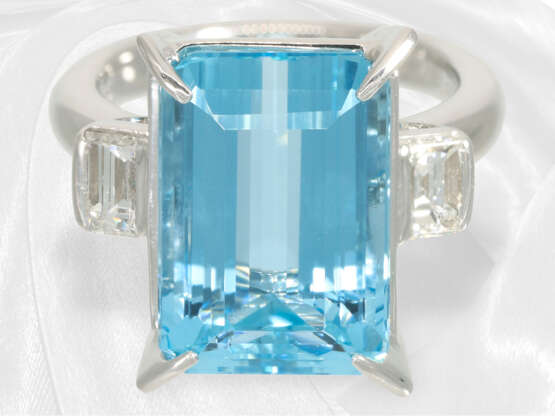 Ring: Aquamarinring der Spitzenklasse, "Santa Maria Blau" 8,95ct, Platin - photo 7