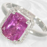 Ring: neuwertige Goldschmiedearbeit, äußerst interessanter und teurer "Purple Intense" Saphir von ca. 3,6ct - photo 3