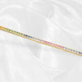 Armband: Sehr schönes und ausgefallenes Saphir/Tennisarmband "Rainbow", ca. 9,5ct - Foto 1