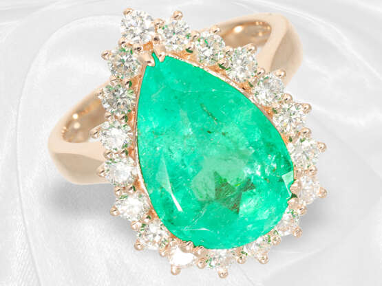 Ring: moderner, ehemals sehr teurer Smaragd/Brillantring, natürlicher kolumbianischer Smaragd von 6,5ct, mit GRS Gemstone Report - photo 5