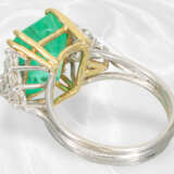 Ring: hochwertiger Brillant/Smaragd-Goldschmiedering, feiner Smaragd von ca. 7ct - photo 6