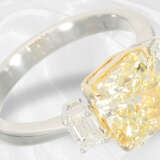 Ring: hochfeiner Fancy Brillantring sehr seltener Farbe, 4,02ct, GIA Report - photo 4