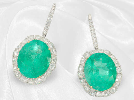 Ohrringe: sehr hochwertiger Smaragdschmuck, kolumbianische Smaragde von 29,58ct, IGI Report - Foto 1