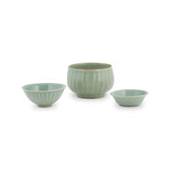 A GROUP OF THREE CELADON WARES
