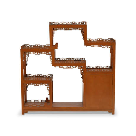 A SMALL BOXWOOD DISPLAY CABINET - фото 4