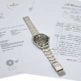ROLEX, REF. 5513, SUBMARINER, A HIGHLY DESIRABLE STEEL WRISTWATCH WITH "TROPICAL” DIAL - Foto 4