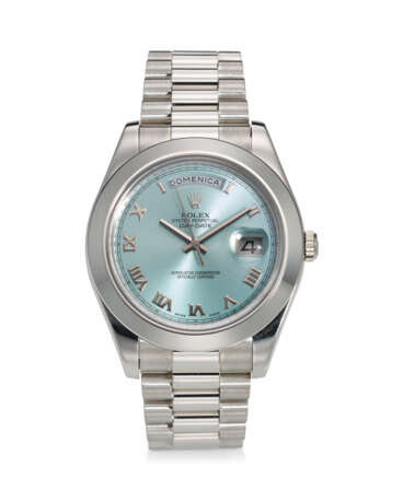 ROLEX, REF. 218206, DAY-DATE II, A PLATINUM WRISTWATCH WITH ITALIAN DAY AND DATE - Foto 1