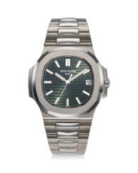 PATEK PHILIPPE, REF. 5711/1A-014, NAUTILUS, A VERY RARE AND HIGHLY DESIRABLE STEEL “GREEN DIAL” BRACELET WATCH WITH DATE