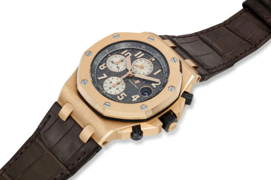 AUDEMARS PIGUET, REF. 26470OR.OO.A125CR.01, ROYAL OAK OFFSHORE, AN 18K PINK GOLD AND CERAMIC CHRONOGRAPH WRISTWATCH WITH DATE - фото 2