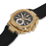 PATEK PHILIPPE, REF. 5980R-001, NAUTILUS, AN 18K ROSE GOLD FLYBACK CHRONOGRAPH WRISTWATCH WITH DATE - Foto 2