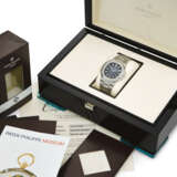 PATEK PHILIPPE, REF. 5711/1A-001, NAUTILUS, A STEEL BRACELET WATCH WITH DATE - photo 4