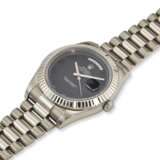 ROLEX, REF. 218239, DAY-DATE II, AN 18K WHITE GOLD WRISTWATCH WITH ITALIAN DAY AND DATE - photo 2