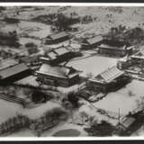 Fotoalbum mit Luftbildern von Nanking und Mappe mit Fotografien - Foto 7