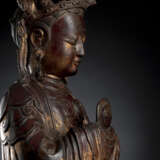 Lackvergoldete Bronze der daoistischen Göttin, Yanguang Niangniang - photo 5