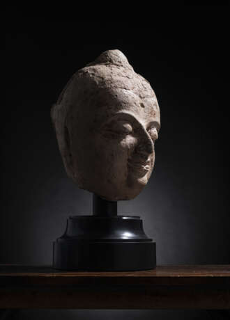 Feiner Kopf des Buddha Shakyamuni aus Stucco - photo 2