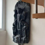 Feine Stele aus grauem Schiefer mit Darstellung des Vishnu - фото 4