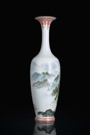 Vase aus Eierschalenporzellan mit 'Qianjiang'-Landschaftsdekor - photo 1