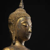 Stehende Bronze des Buddha Shakyamuni mit goldener Lackfassung - photo 3