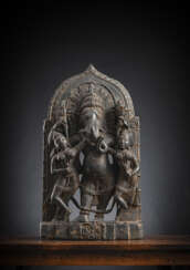 Stele des Ganesha aus schwarzem Stein