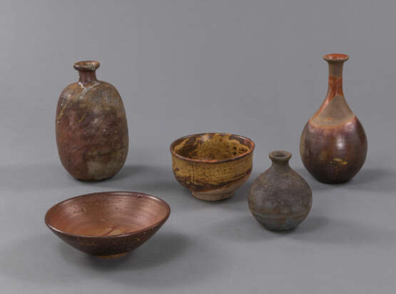 Gruppe von fünf Bizen-Keramiken - Foto 2