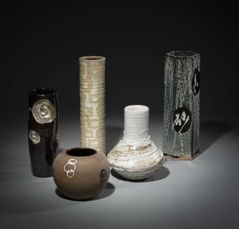 Fünf Studiokeramik-Vasen - photo 1