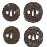 Vier Tsuba aus Eisen - photo 5