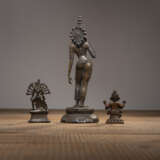 Drei Bronzefiguren der Lakshmi, Ganesha und Durga - фото 3