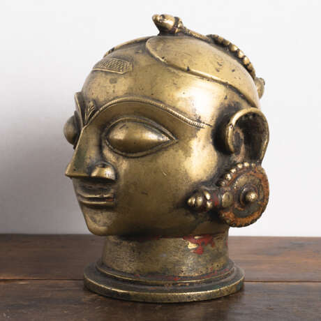 Kopf der Devi aus Bronze - Foto 2