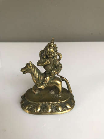 Bronze des Vaishravana auf einem Pferd - photo 2