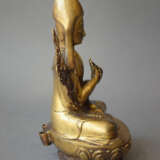 Feuervergoldete Bronze des Tsongkhapa auf einem Lotus - photo 4