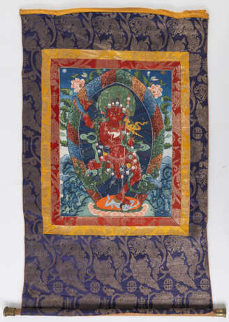 Drei Thangkas mit Darstellungen von Mahakala und Dakini - photo 7