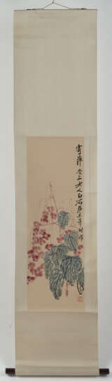 Vier Hängerollen mit Farbholzschnitten ('mu ban shui yin') von floralen Darstellungen nach Qi Baishi und Pan Tianshou und 16 Albumblätter bzw. Briefpapiere nach Qi Baishi - photo 13