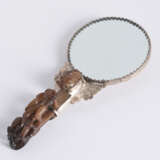 Gürtelhaken aus Jade montiert mit versilbertem Kupferspiegel - photo 2