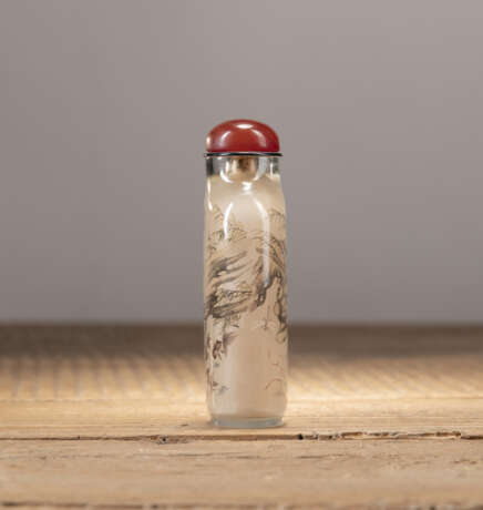 Innen bemalte Glas-Snuffbottle mit Darstellung von Insekten und Fischen - photo 3