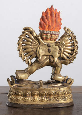 Partiell polychrom bemalte feuervergoldete Bronze des Vajrabhairava - photo 3