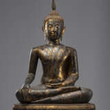 Bronze des Buddha mit Lackfassung und Vergoldung - photo 3