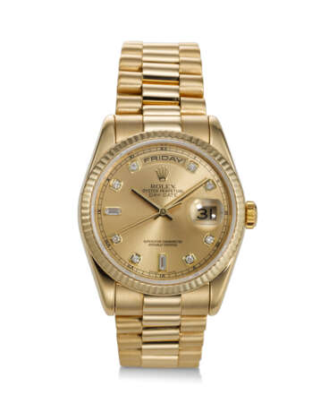 ROLEX, REF. 118238, DAY-DATE, AN 18K YELLOW GOLD WRISTWATCH WITH DAY, DATE, AND DIAMOND-SET DIAL - Foto 1