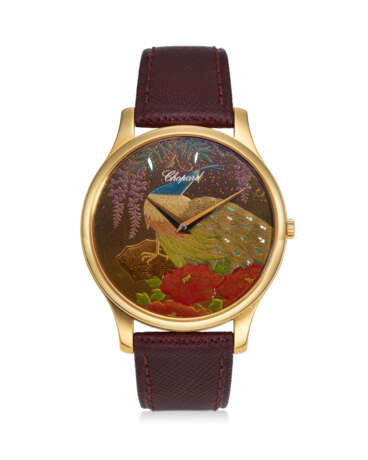 CHOPARD, REF. 161902-5049, L.U.C. XP URUSHI “SKY PEACOCK,” A VERY FINE 18K ROSE GOLD WRISTWATCH WITH HANDMADE JAPANESE URUSHI AND MAKI-E LACQUERED DIAL - фото 1