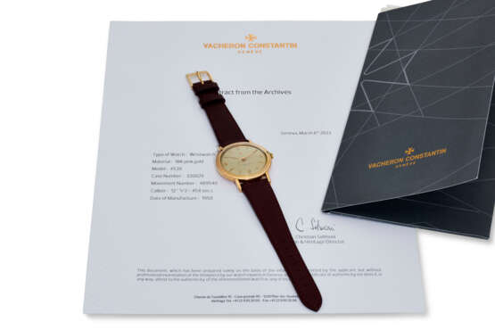 VACHERON CONSTANTIN, REF. 4539, A VERY RARE 18K PINK GOLD OVERSIZED WRISTWATCH WITH INDIRECT CENTER SECONDS - фото 4