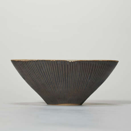 LUCIE RIE (1902-1995) AND HANS COPER (1920-1981) - photo 3