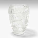Lalique, Vase "Martinets" - photo 1