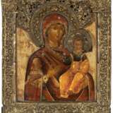 Gottesmutter Hodegetria mit vergoldeter Silberbasma - фото 1