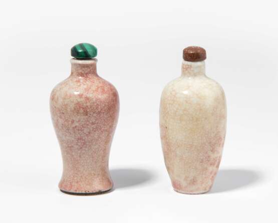 Lot: 2 Snuff bottles - photo 1