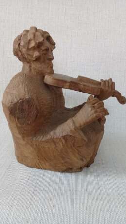 “The old Fiddler” Wood Wood carving 1994 - photo 2