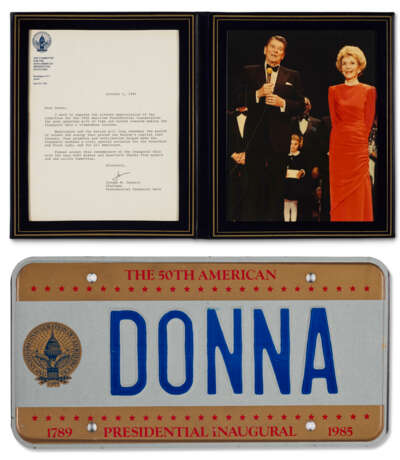 TWO LICENSE PLATES ISSUED TO DONNA SUMMER FOR RONALD REAGAN'S SECOND INAUGURATION WITH A COLOR PHOTOGRAPH OF RONALD AND NANCY REAGAN. - photo 1