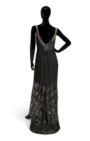 A GREY SILK EVENING DRESS WITH GREY AND GOLD SEQUIN AND IRIDESCENT BEAD DETAILS - photo 2