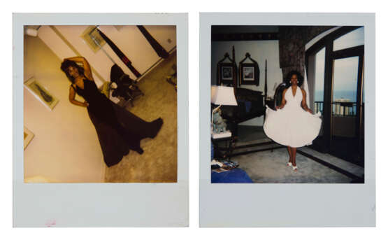 TWO CANDID POLAROID PHOTOGRAPHS OF DONNA SUMMER MODELING DRESSES - Foto 1