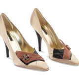 TWO PAIRS OF CLOSE TOED PUMPS - Foto 5