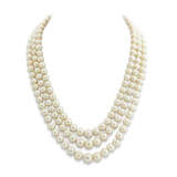 COLLIER TRIPLE RANGS EN CHUTE PERLES FINES ET DIAMANTS - фото 4